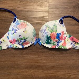 Victoria’s Secret Sexy Little Things Push Up Bra